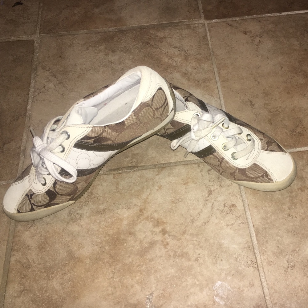 Coach Meagan shoes size 8
